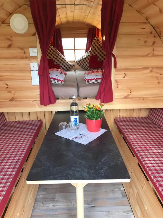 Ferienwohnungen Zeller Wolframs-Eschenbach 0*,